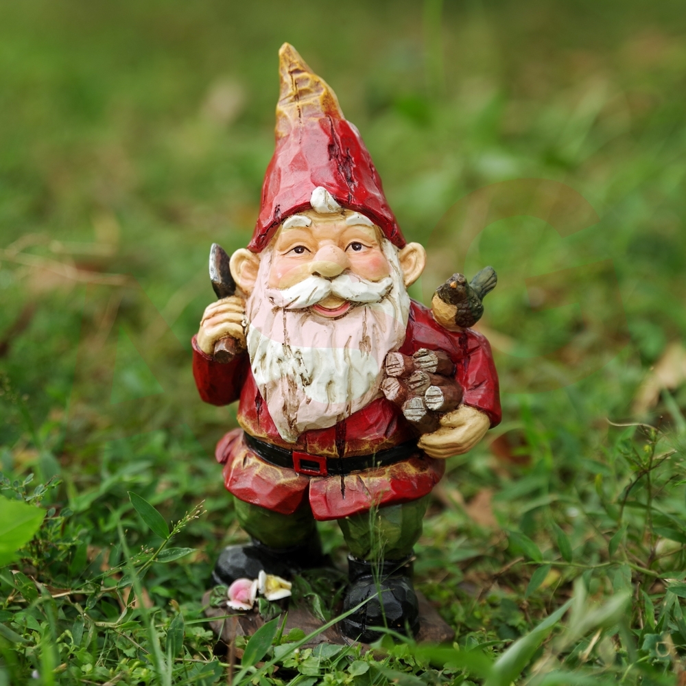 Gnome Cutting Wood Garden Ornament,